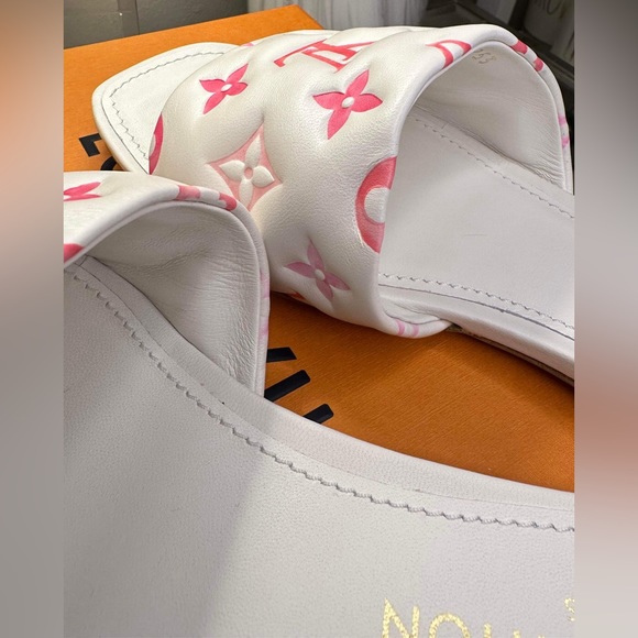 New Louis Vuitton Revival Mule By the Pool EU41 - Picture 8 of 16